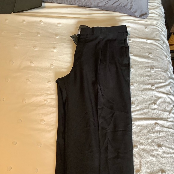 HAGGAR CLASSIC FIT SLACKS - Picture 3 of 7